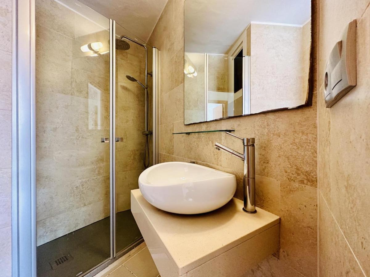 Gala Costabravasi Apartment Platja d'Aro Luaran gambar